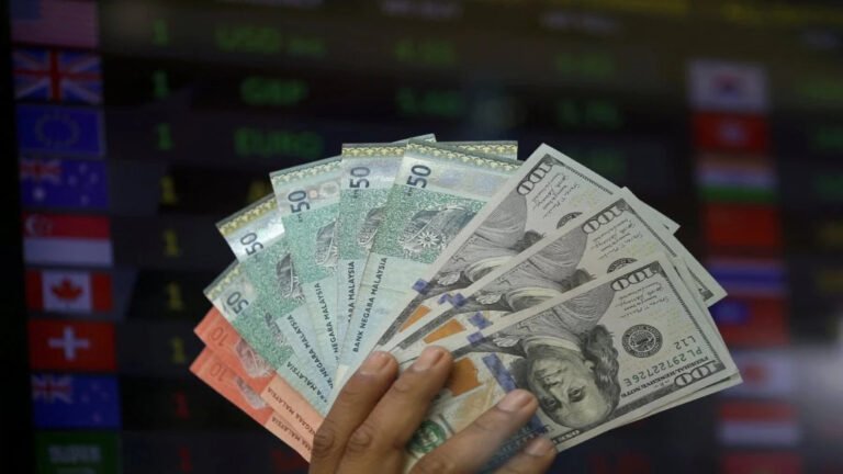 Ringgit Rises as US Dollar Eases Post-Election